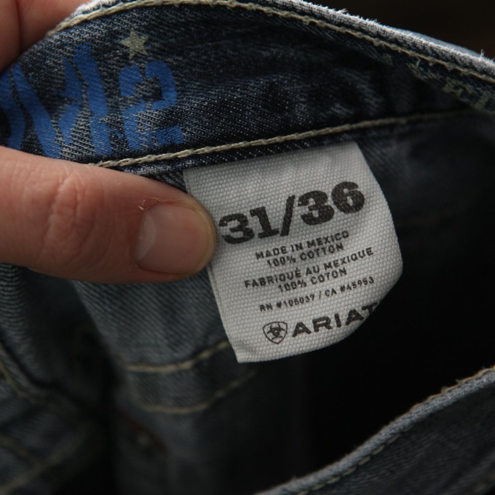 Ariat Men's light blue relaxed bootcut mid rise M2 blue Jeans 31 X 36 - Picture 7 of 7